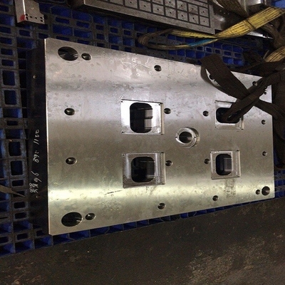 Hohe Präzisions-Einspritzungs-Casting-Form-Basis mit der Anodisierung von ±0.01mm-Toleranz